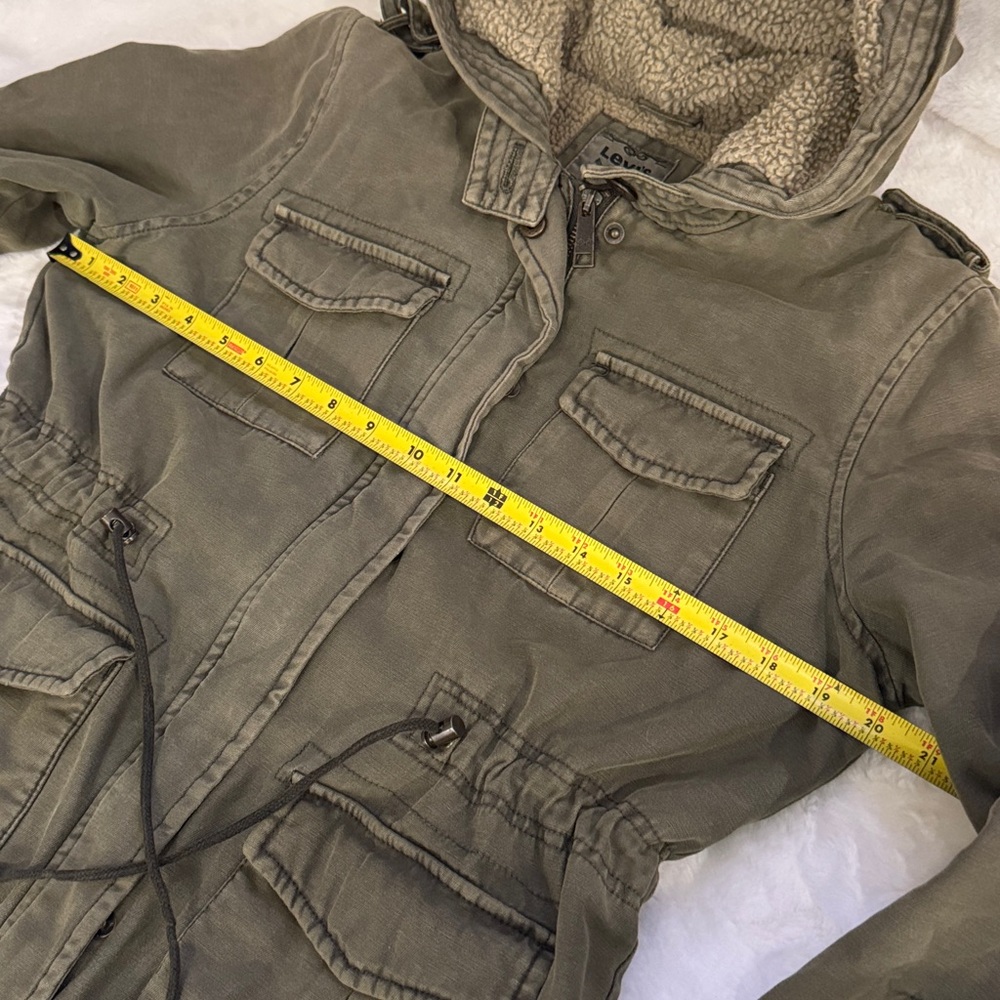 Levi’s Utility Military Style Hooded Jacket, Army Green, Sherpa Lined- size M - Picture 14 of 16